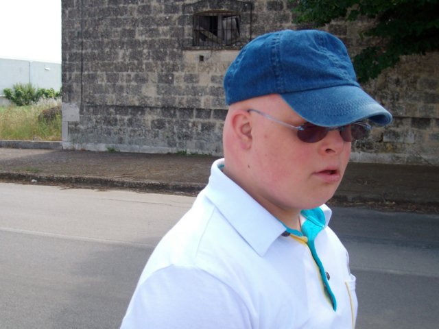 alim0060.jpg