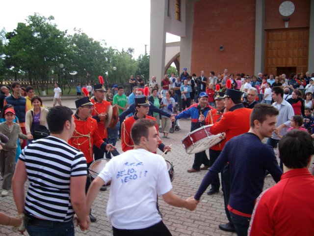 alim0144.jpg