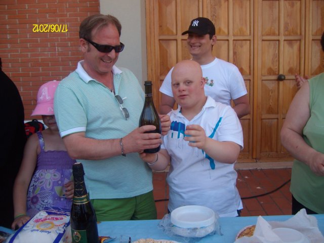 alim7166.jpg